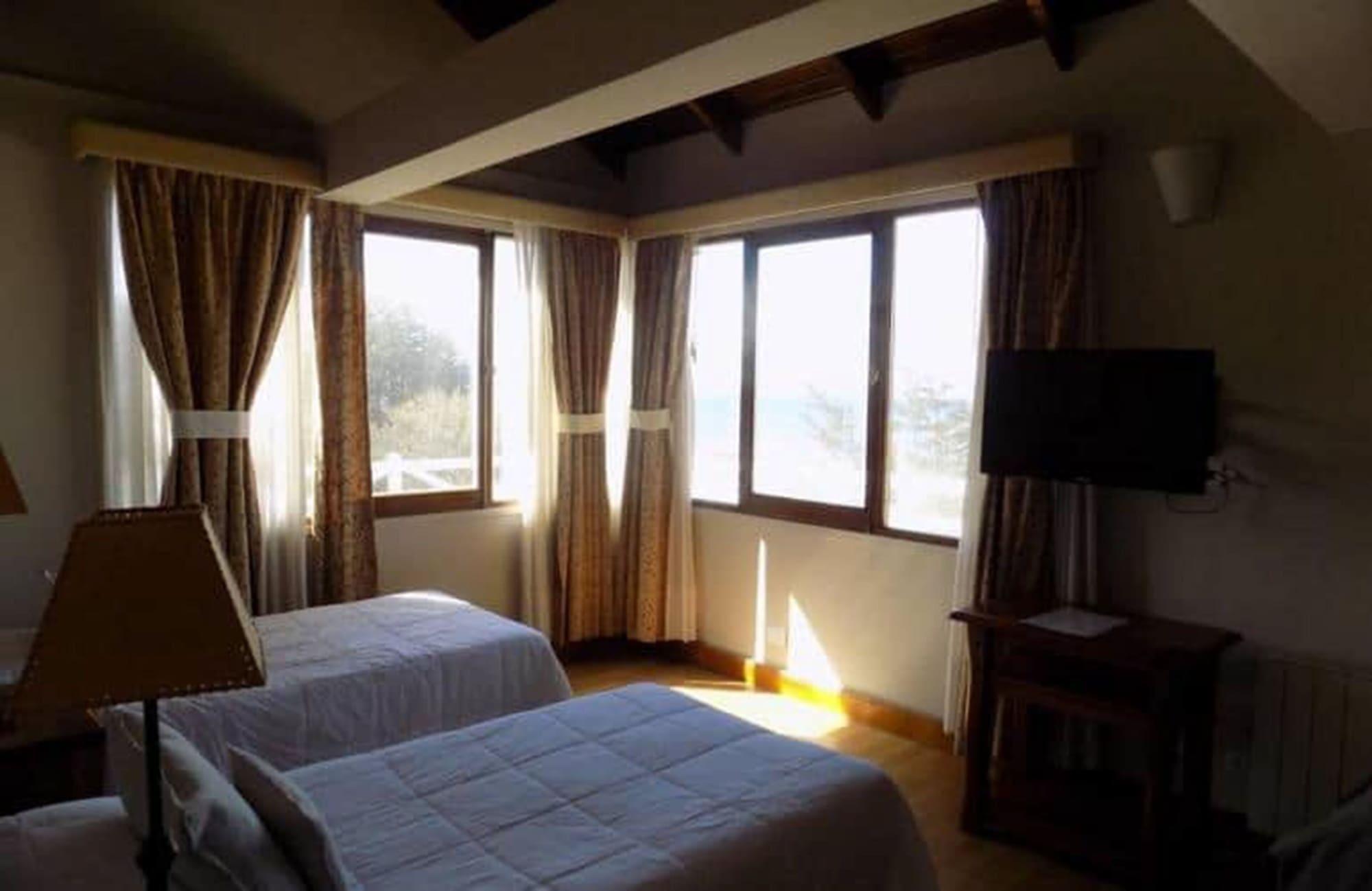 Hosteria Patagonia Jarke อูซัวยา ภายนอก รูปภาพ